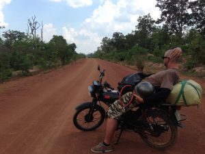 ここでバイクがもし故障したらどうなるのだろう…