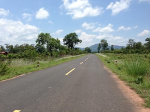 Prasat Preah Vihearまでの道。整備されていて走りやすい