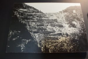 資料館に展示されている当時の写真